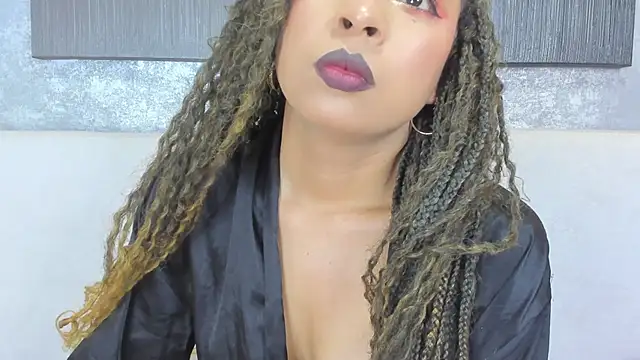 Lucia jane online show from June 8, 1:28 am