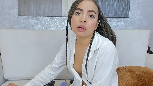 Lucia jane online show from June 16, 2:45 am
