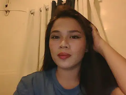 Zachariah 05 online show from June 28, 1:18 pm
