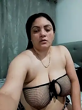 tiffany Johnson1 online show from September 29, 1:22 am