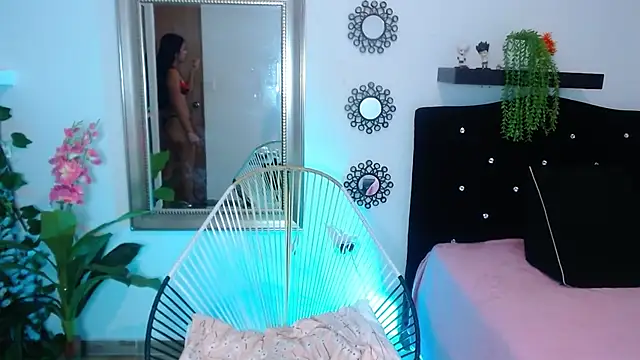 gabie rosse online show from February 9, 5:32 am