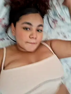 Siarawilliams  online show from March 14, 9:27 pm