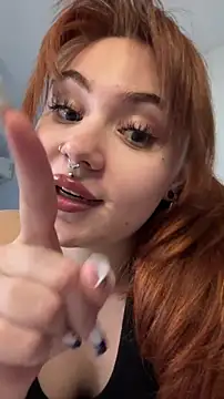 LunaMillie online show from January 13, 12:53 pm