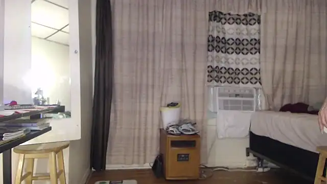 Snapshot of ANALTRAINING4U2 chatting on October 1, 4:50 am ANALTRAINING4U2 online show from October 1, 4:50 am
