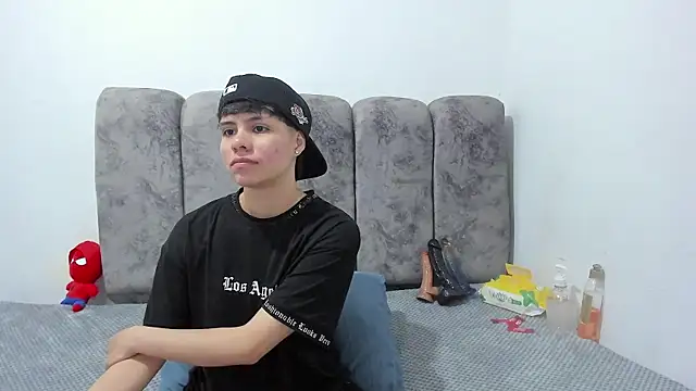 Bruno Cruzz online show from July 31, 2:56 am