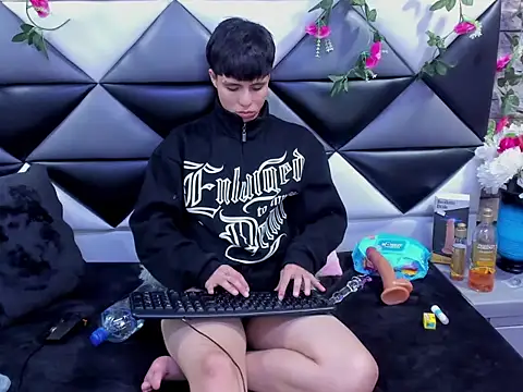 Bruno Cruzz online show from October 23, 2:39 am