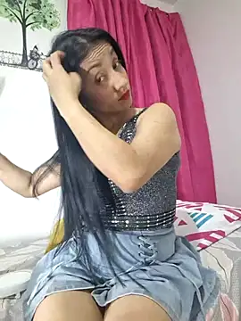 SofiiMilf online show from July 28, 1:25 am