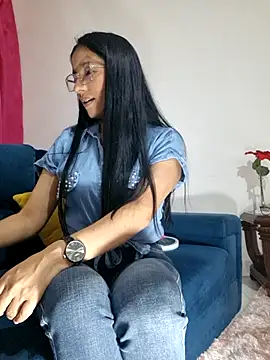 SofiiMilf online show from July 14, 8:24 pm