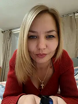 VeroLoverx online show from October 5, 6:35 pm