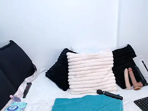 Zaira sweet online show from January 7, 6:33 pm