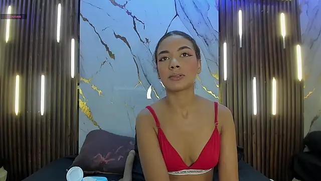 VictoriaDuart online show from May 29, 8:40 pm