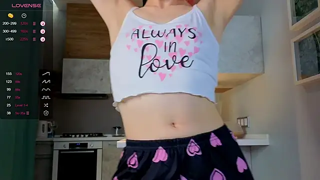 JuliannaWenger online show from October 21, 4:33 pm