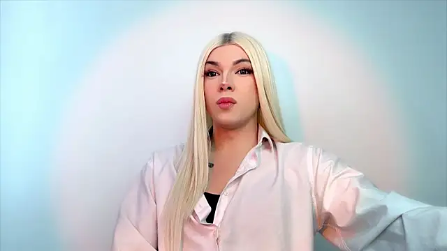 YourTrixie online show from April 9, 6:19 am