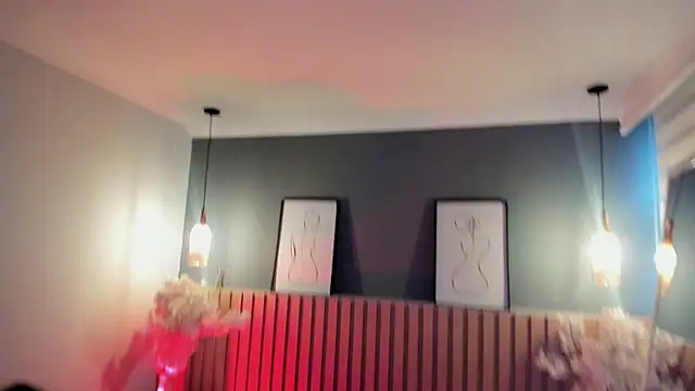 Mila Hank  online show from March 2, 12:12 pm