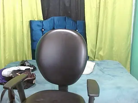 canelasexy 1 online show from July 23, 1:58 am