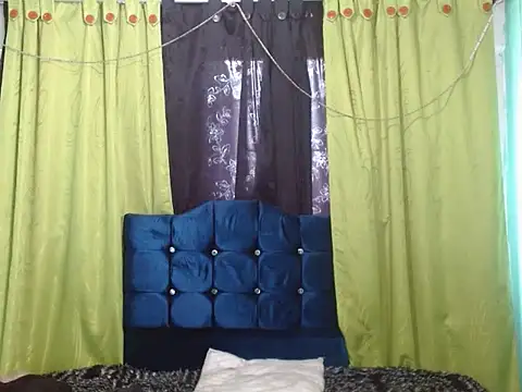 canelasexy 1 online show from July 13, 5:03 pm