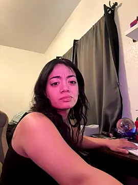 Snapshot of MoonRaccoon chatting on September 23, 4:49 pm MoonRaccoon online show from September 23, 4:49 pm