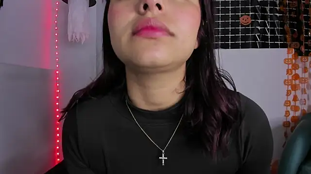 Snapshot of Sofia_villareal chatting on October 16, 12:30 pm Sofia villareal online show from October 16, 12:30 pm