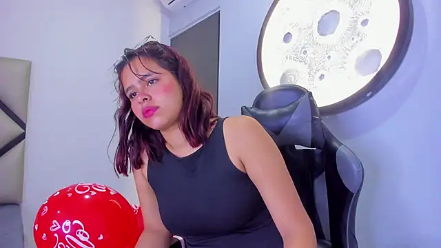 Sofia villareal online show from February 15, 12:59 pm