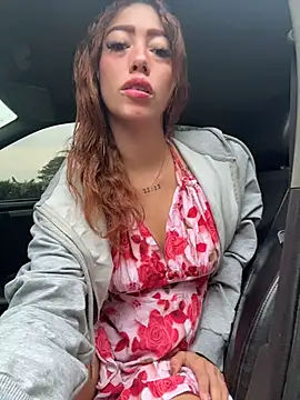 roxyrougee online show from March 11, 11:47 am