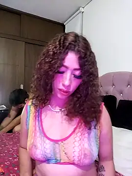 roxyrougee online show from September 11, 5:19 am