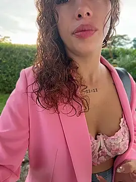 roxyrougee online show from April 30, 11:26 am