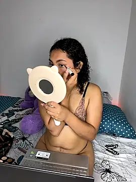 ViolettaMiller  online show from November 14, 1:22 pm