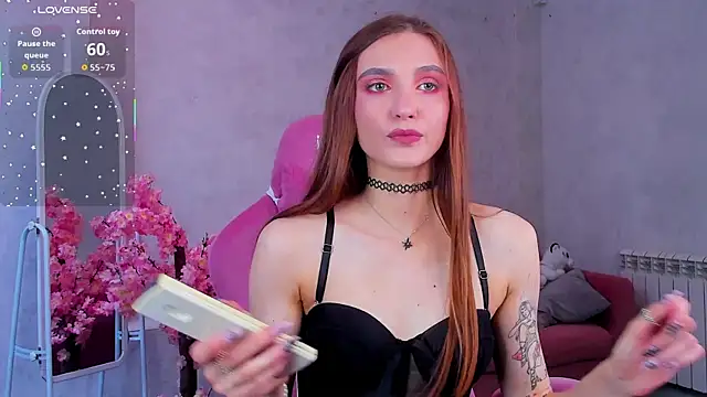 Alisha Green online show from July 27, 9:39 am