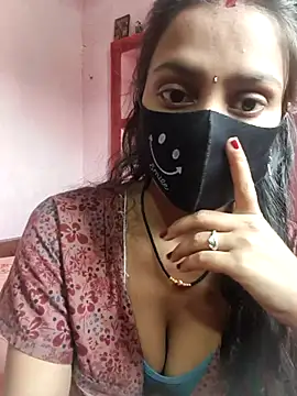 posewith online show from March 19, 8:40 am