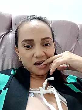 Amanda39 online show from March 3, 10:49 pm