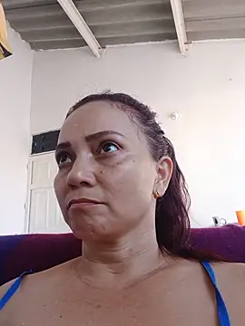 Amanda39 online show from June 12, 9:01 pm
