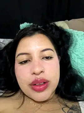 Snapshot of Emma_2903 chatting on October 28, 10:47 pm Emma 2903 online show from October 28, 10:47 pm