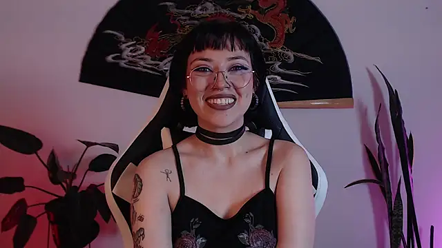 Ellyuwuw online show from February 14, 12:34 am