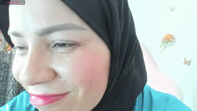 dalila kemur online show from May 8, 9:49 pm