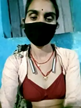 Nishaa ji online show from October 28, 3:40 pm