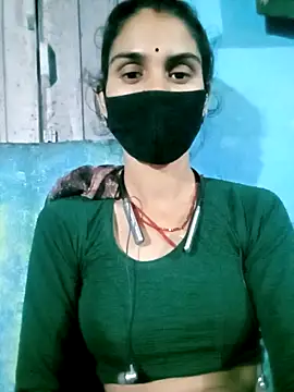 Nishaa ji online show from October 18, 10:11 pm