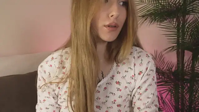 Vegas V online show from November 28, 2:42 pm