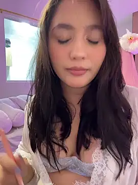 Angeldusttt online show from May 1, 1:20 am