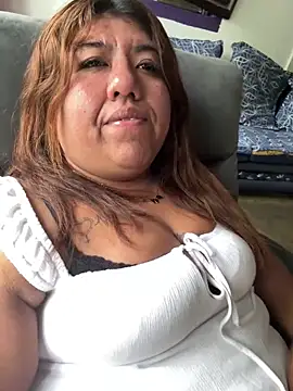 Wenlop online show from March 23, 7:20 pm