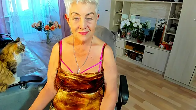 HotandMature online show from July 17, 1:37 pm