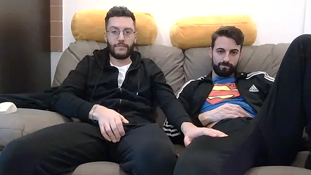 Amicisegreti online show from January 19, 12:23 pm