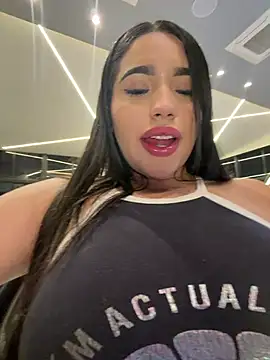 SofiaWildee online show from July 30, 6:25 am