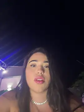 SofiaWildee online show from June 25, 5:12 am