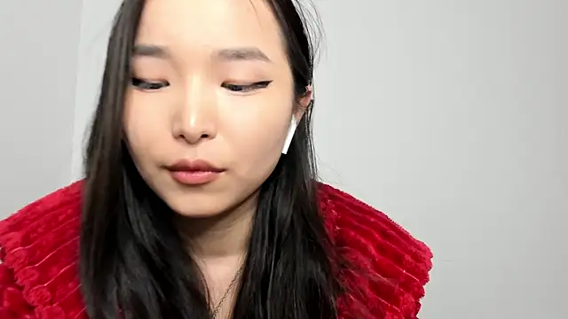 Soyun Mia online show from February 12, 3:25 pm