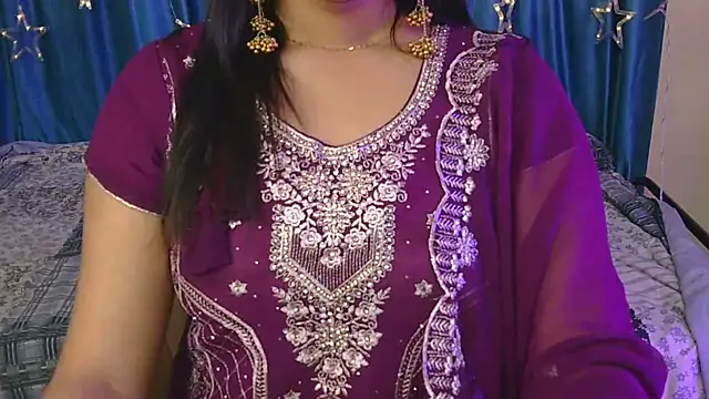 priya-kumari22 online show from March 13, 7:59 pm