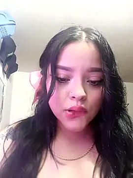 Juanita2215 online show from September 15, 1:36 am