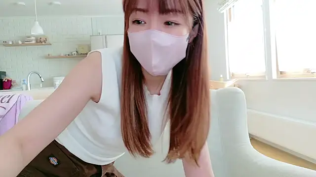 SUZU 1201 online show from February 5, 12:57 am