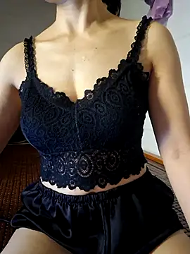 LazdyLy online show from July 28, 9:14 pm