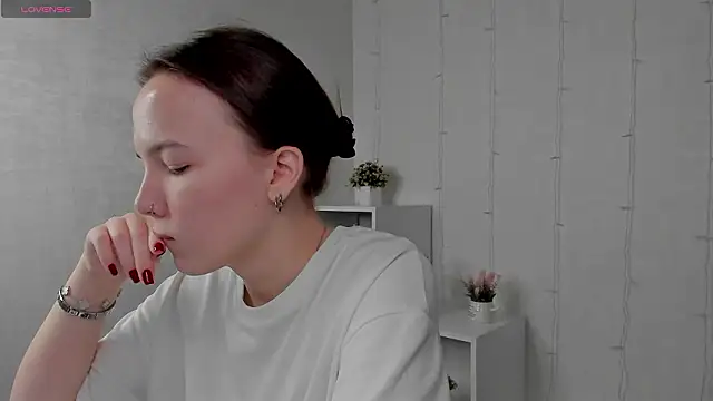 Maria Solis online show from January 16, 1:23 am