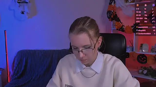 gloria bubble online show from November 1, 10:58 pm